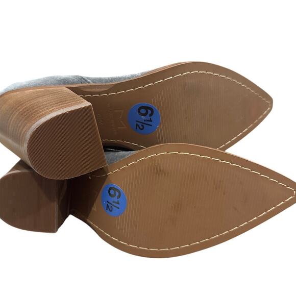 New to Posh B 🔆| Marc Fisher Gadri Chelsea Ankle Boots Size 6.5 Grey Suede - Picture 4 of 5